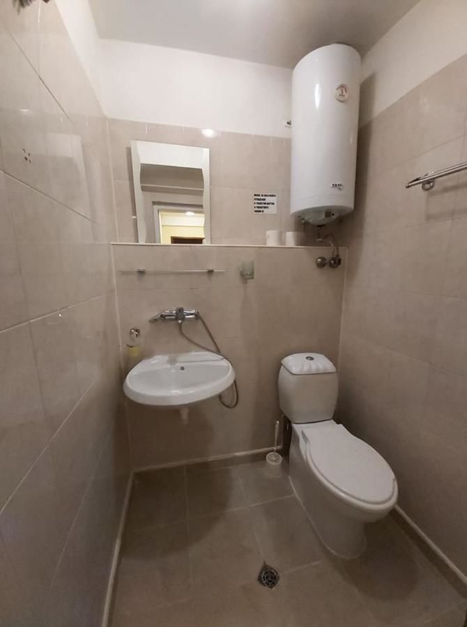 Отель Hotel Mirage Pleven Плевен